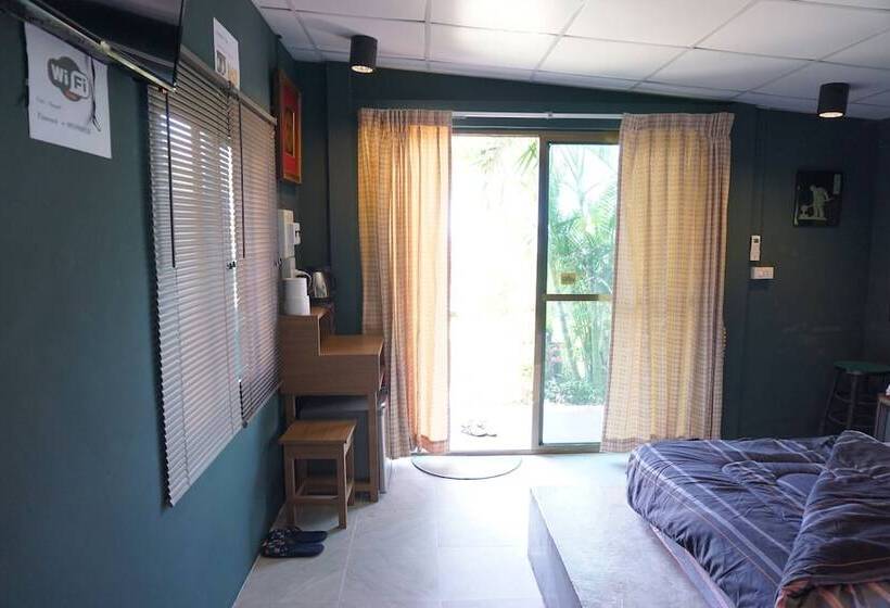 Hotel Room 9 Hometel