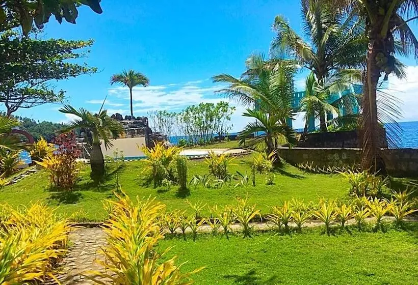 Puesta Del Sol Beach Bungalows