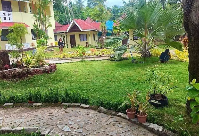 Puesta Del Sol Beach Bungalows