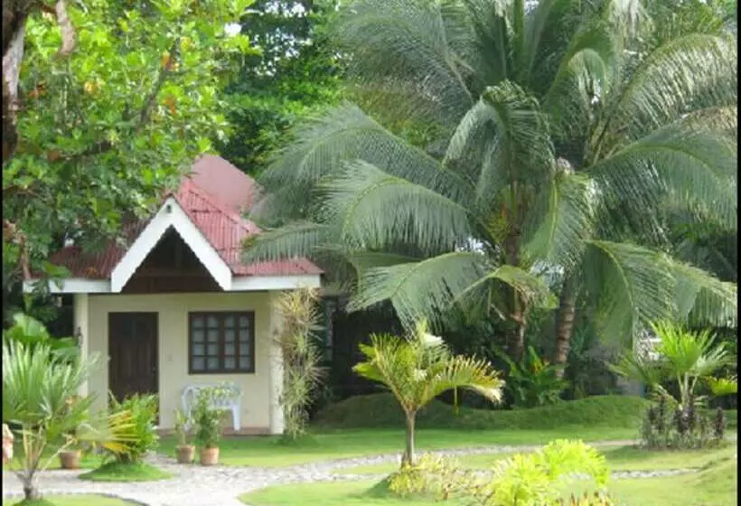 Puesta Del Sol Beach Bungalows