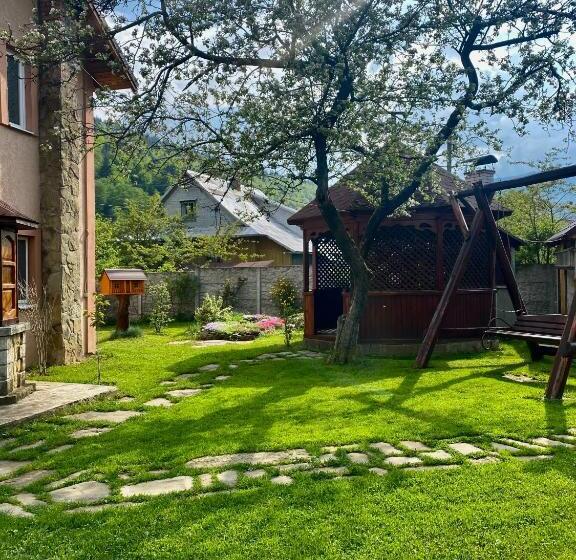 Pensão Chalet зоряні ночі