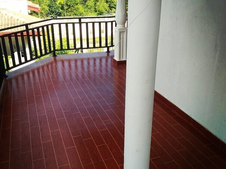 بنسيون Vihara Safari Homestay