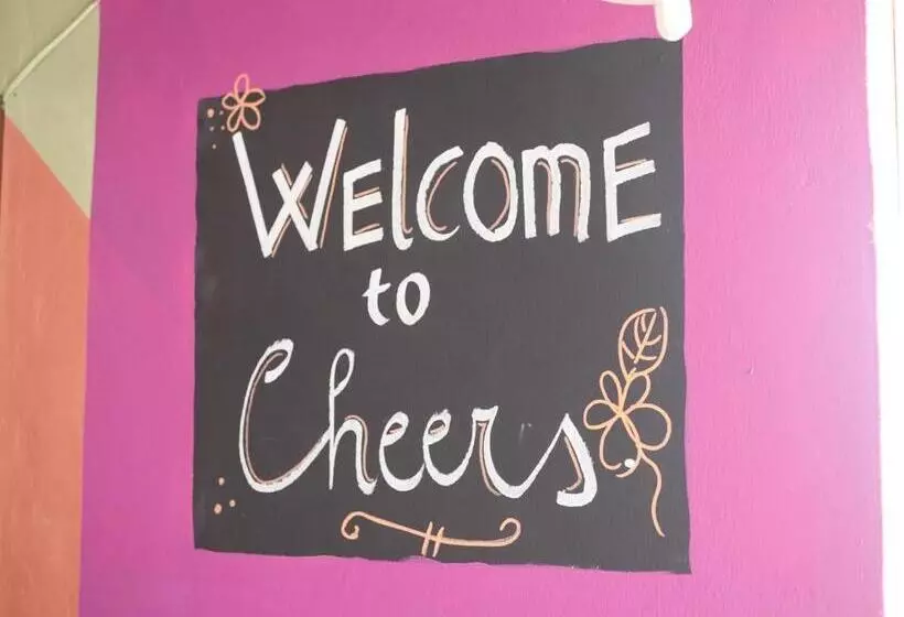 ベッドアンドブレックファースト Cheers Guesthouse