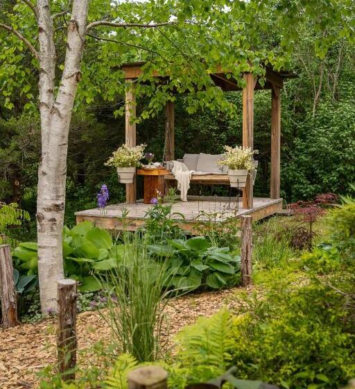 Bed and Breakfast Owl's Nest Suites