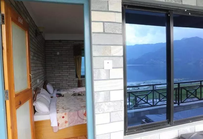 هتل Lake Vision Guesthouse