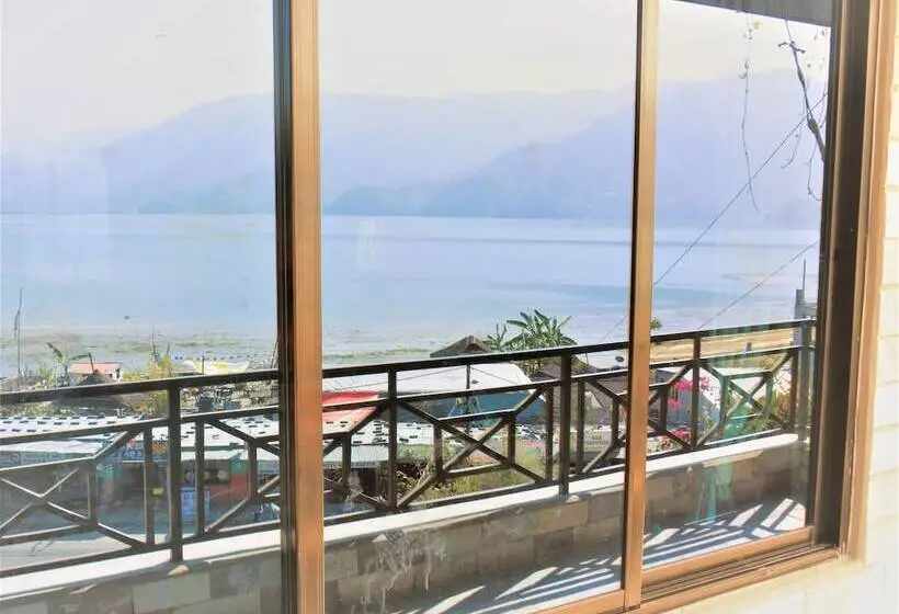 هتل Lake Vision Guesthouse