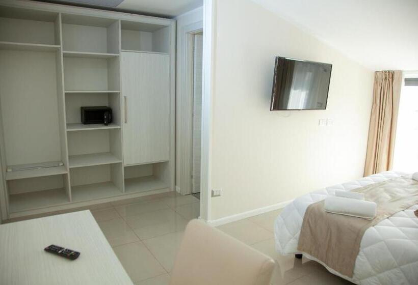 פונדק Dolce Stella