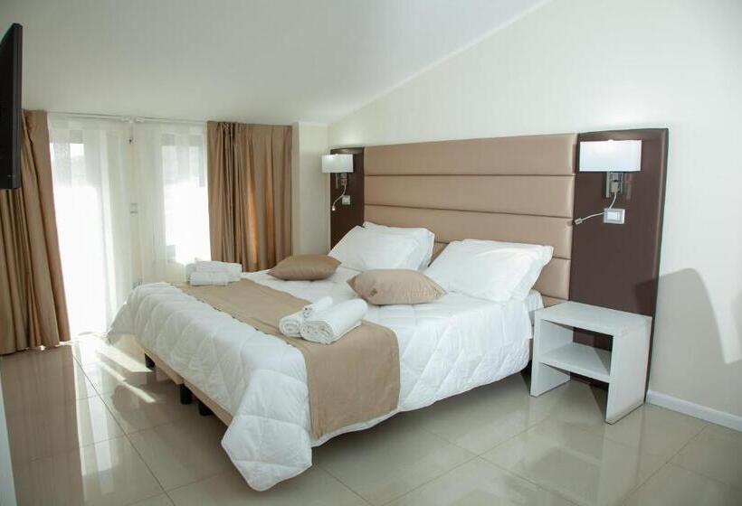 פונדק Dolce Stella