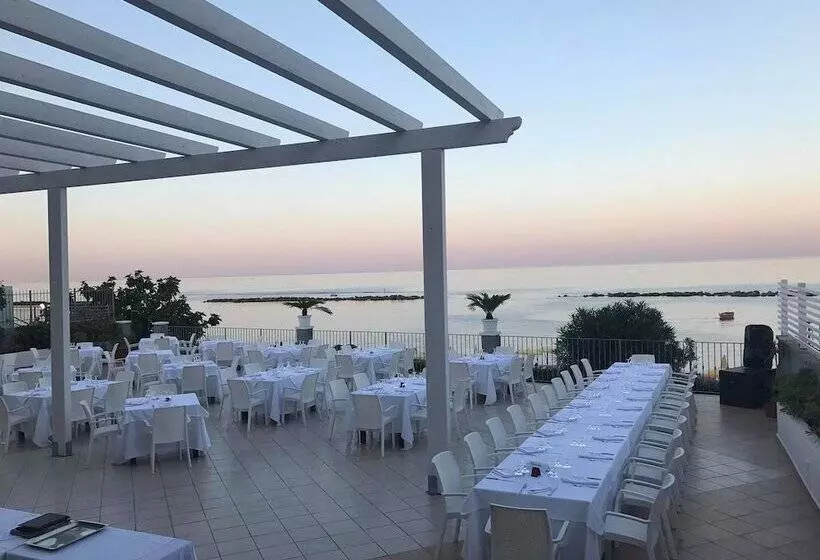 簡易ホテル Dolce Stella