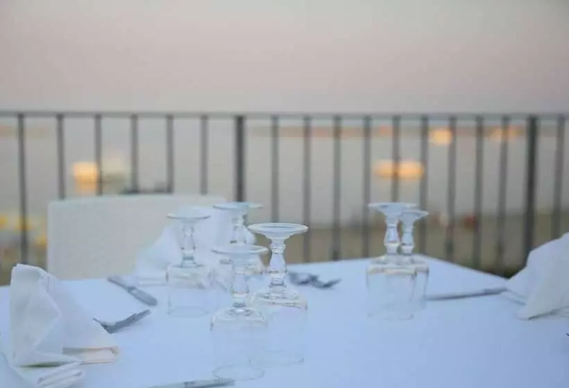 簡易ホテル Dolce Stella