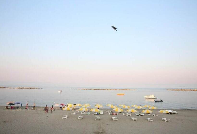 פונדק Dolce Stella