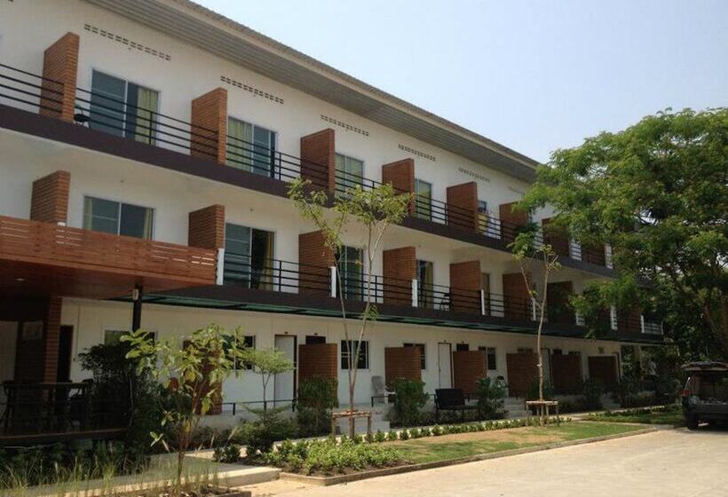 هتل Baansakulpetch