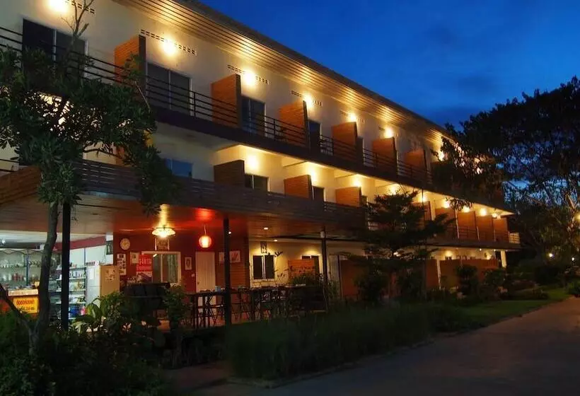 Hotelli Baansakulpetch