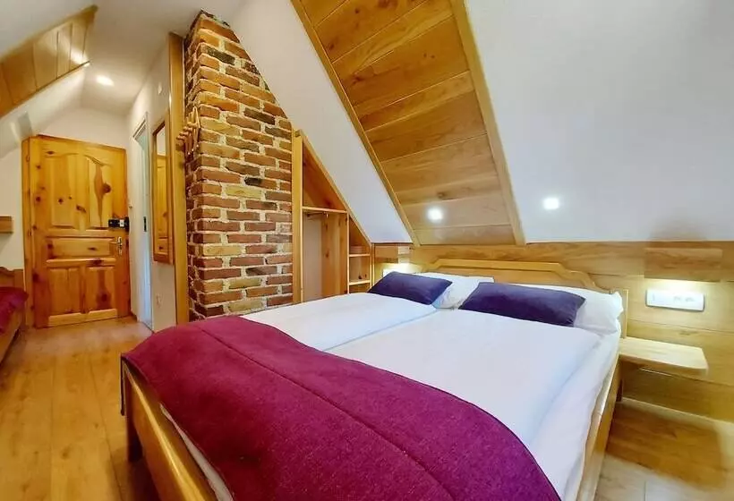 Majatalo Plitvice Ethno House