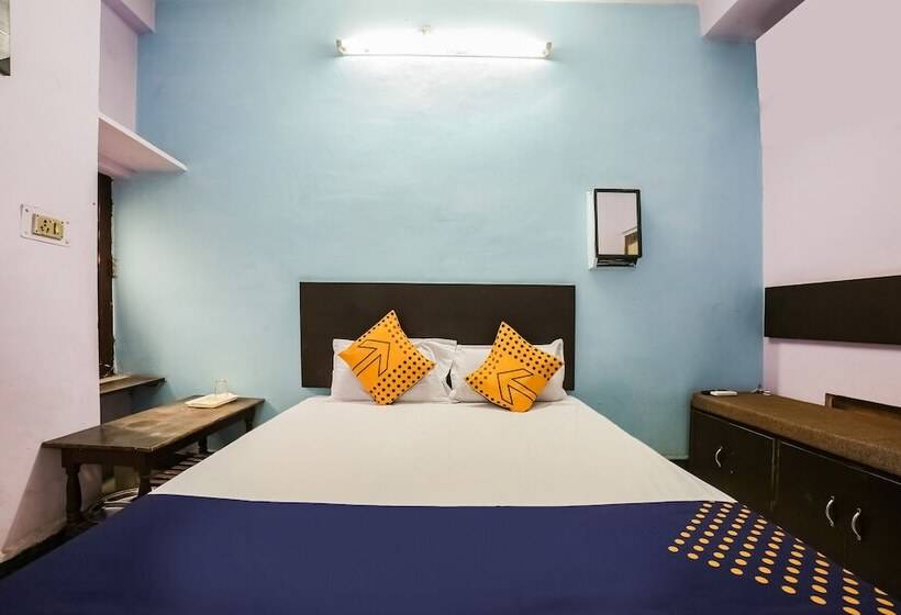 Spot On 45729 Hotel Kailash