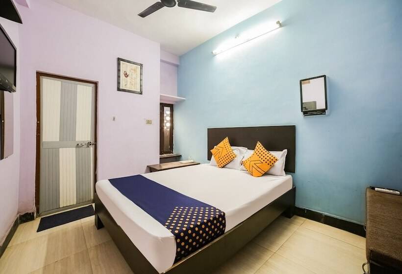 Spot On 45729 Hotel Kailash