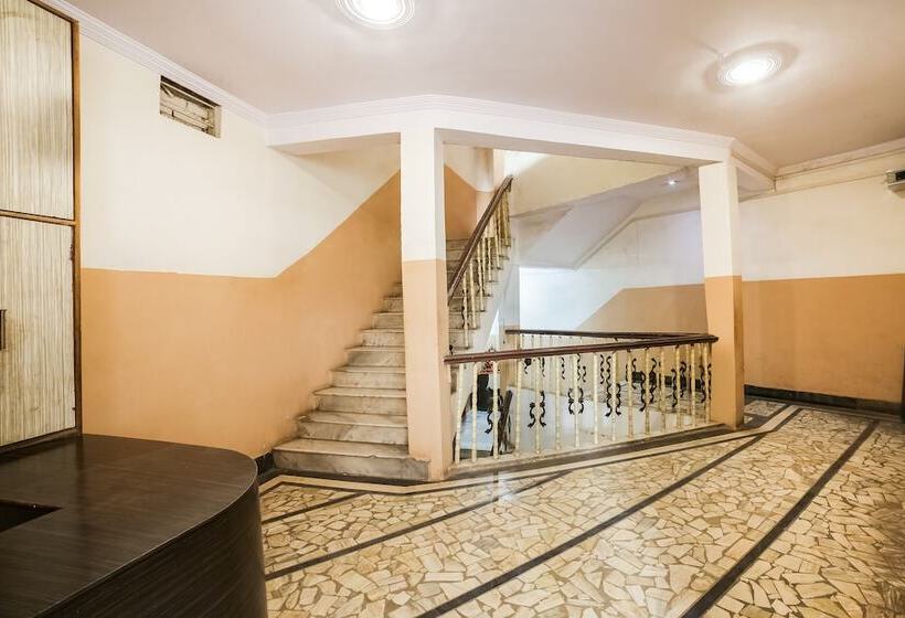 Spot On 45729 Hotel Kailash