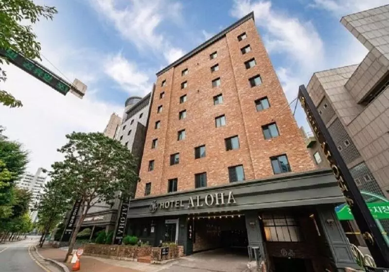 ホテル Aloha