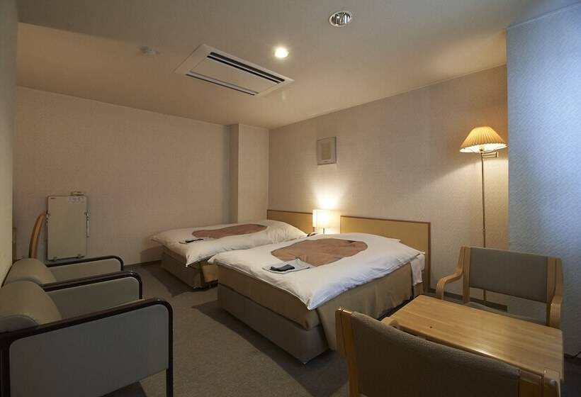 בית מלון כפרי Four C's