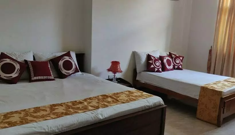 هتل Lourdes Renaissance