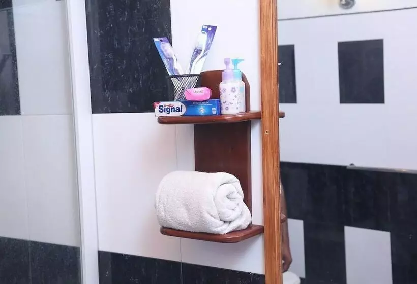 هتل Lourdes Renaissance