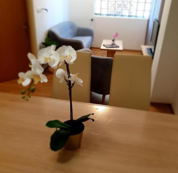 ペンション Captain's Club