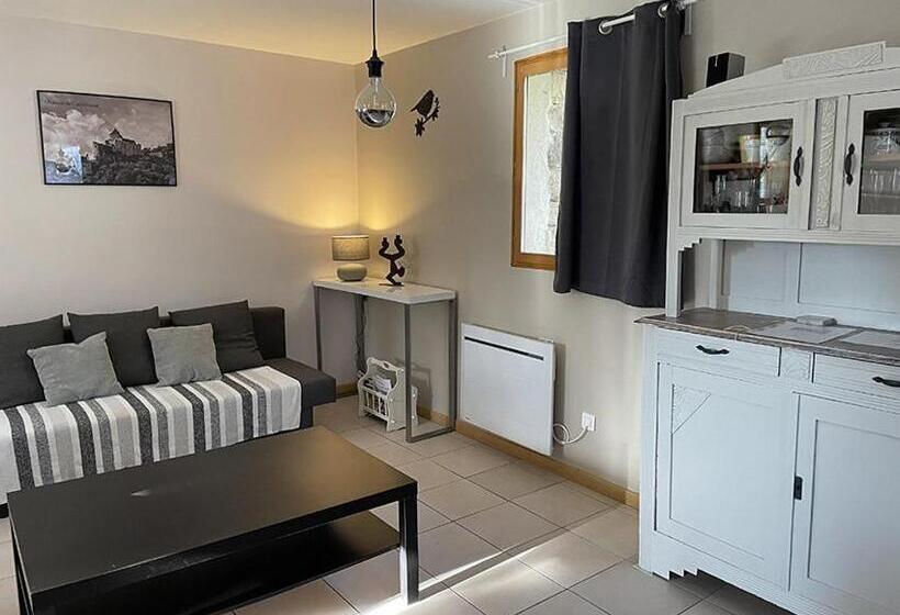 膳宿费 Gîte Et Chambres D Hôtes   Sur Le Chemin Des Sens