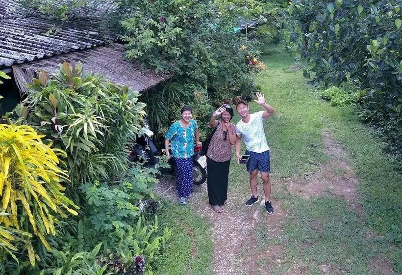 Majatalo Grandma's Home Sangkhlaburi