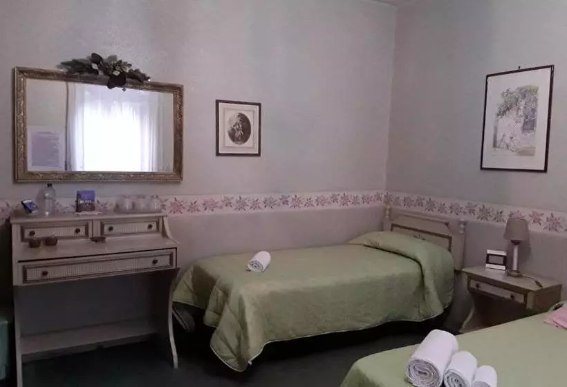 Aamiaismajoitus (B&B) Ambrabed Lunghezza Station