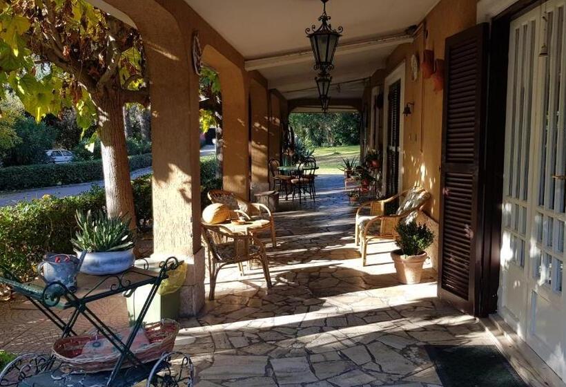 住宿加早餐  Ambrabed Lunghezza Station