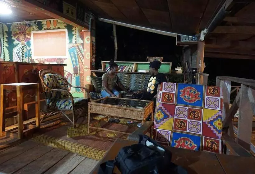 ベッドアンドブレックファースト Cocoa Village Guesthouse