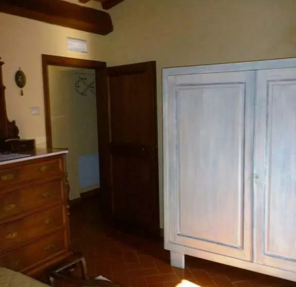 هتل Agriturismo Casa Belvedere
