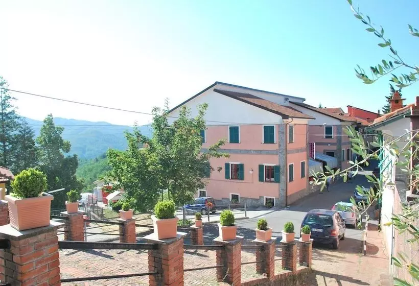 Hotelli Albergo La Veranda