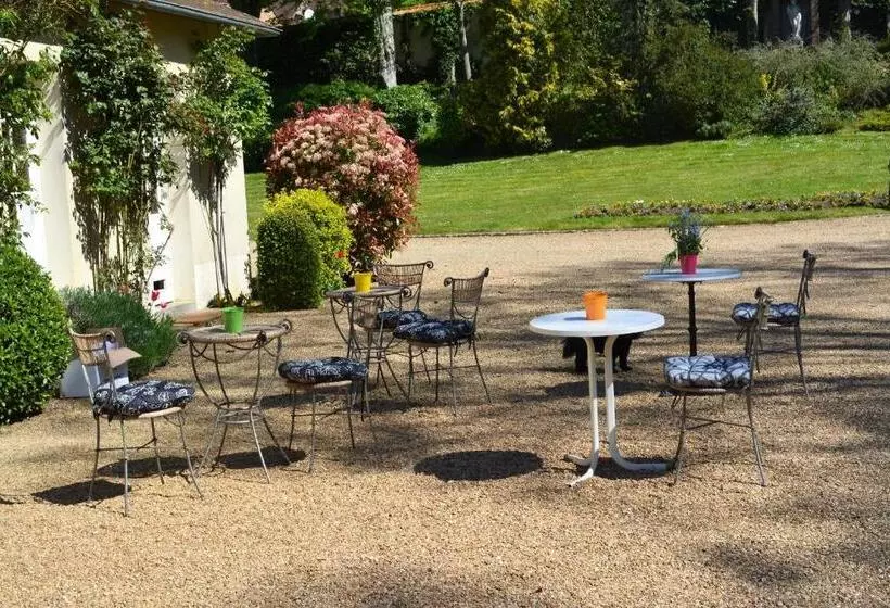 Hotelli Domaine De La Reposée