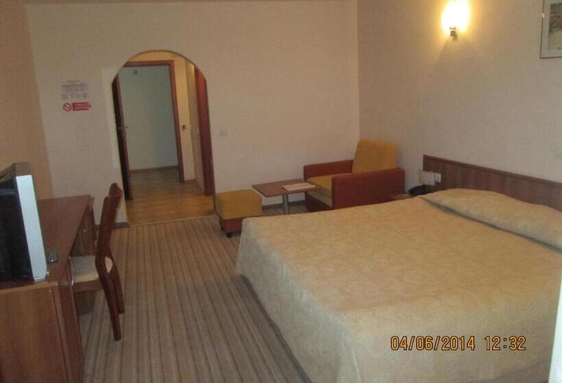 ホテル Fisherman S Hut Family