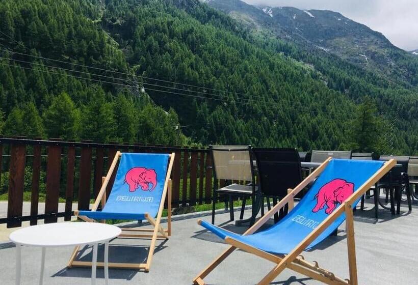 Отель Hôtel Pension Du Lac Bleu