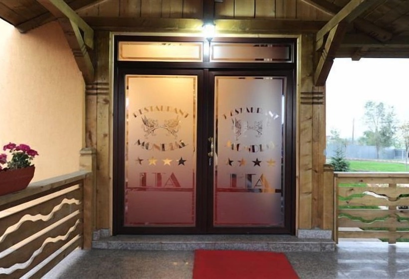 Отель Mondial Baia