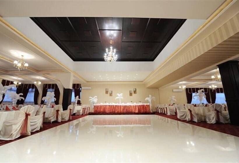 Отель Mondial Baia