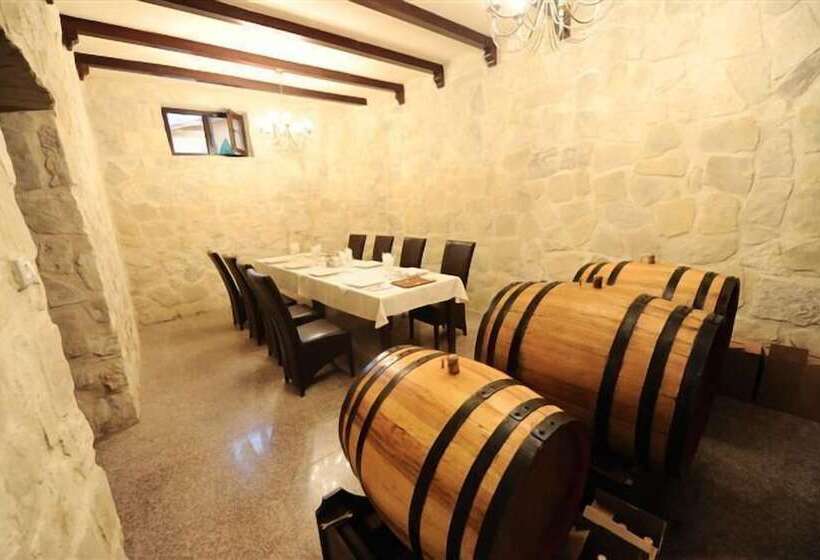 Отель Mondial Baia