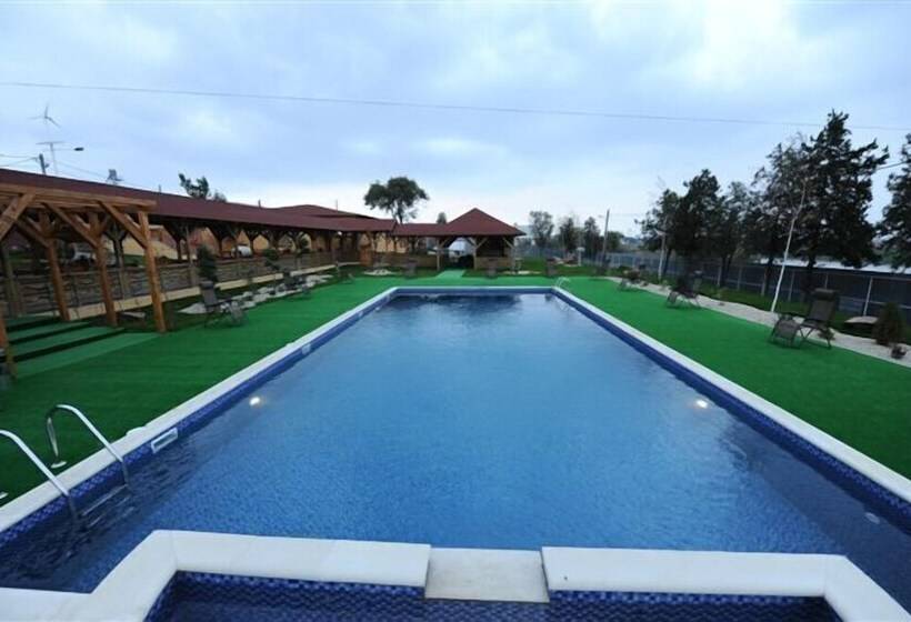 Отель Mondial Baia