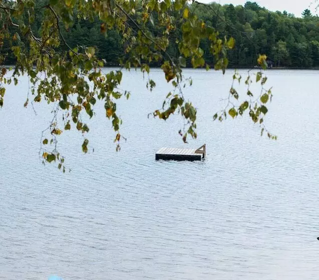 Hotelli Ogopogo Resort