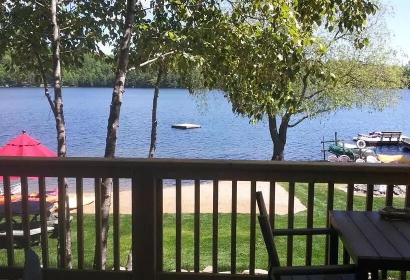 Hotelli Ogopogo Resort