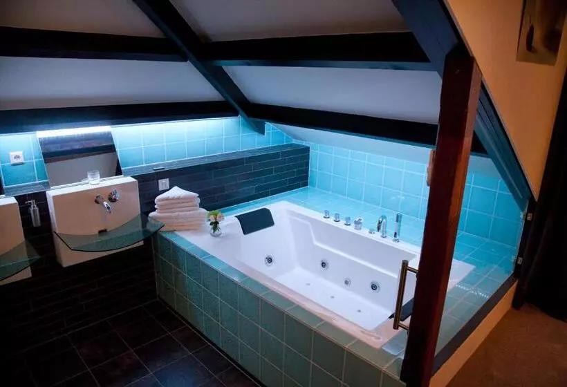 Hotelli Restaurant Het Rechthuis