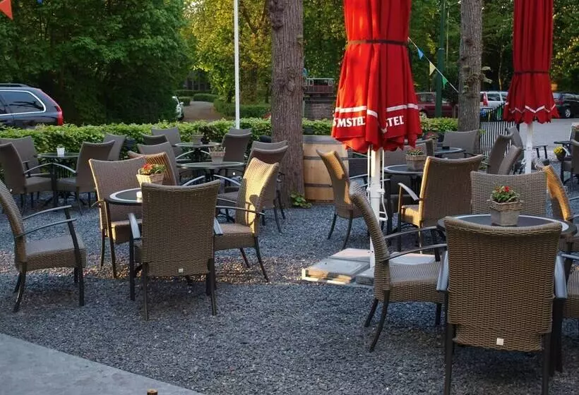 Hotelli Restaurant Het Rechthuis