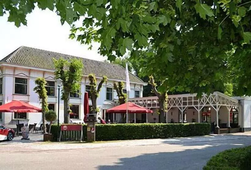 Hotelli Restaurant Het Rechthuis