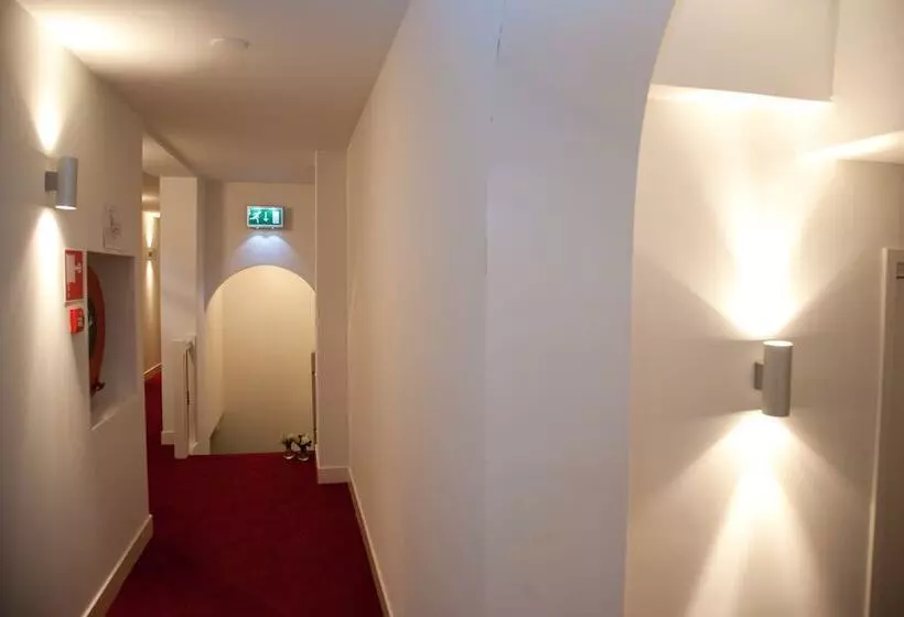 Hotelli Restaurant Het Rechthuis