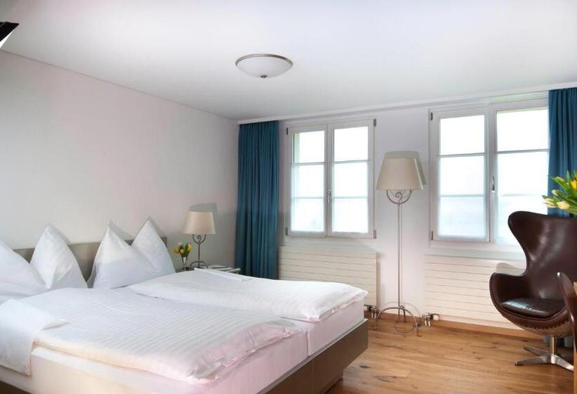 호텔 Restaurant Schlössli Sax