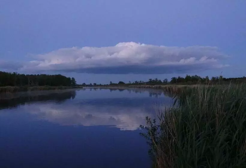 Hotelli Und Restaurant Am Peenetal