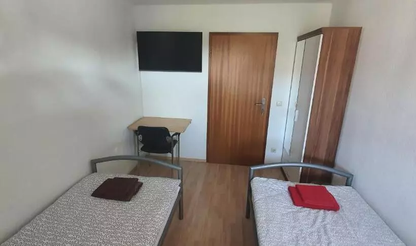 ペンション Apartment Marx