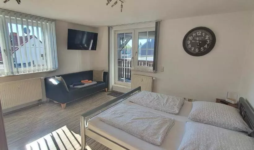 ペンション Apartment Marx